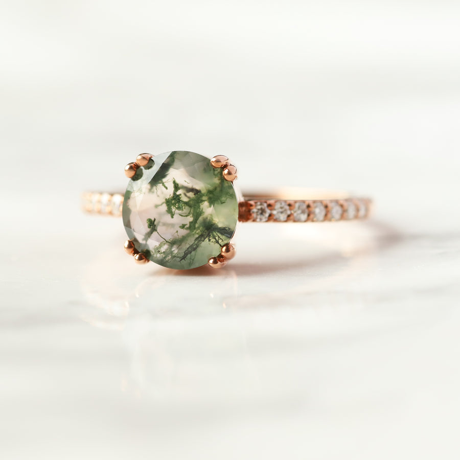 Corinne Moss Agate Solitaire Ring