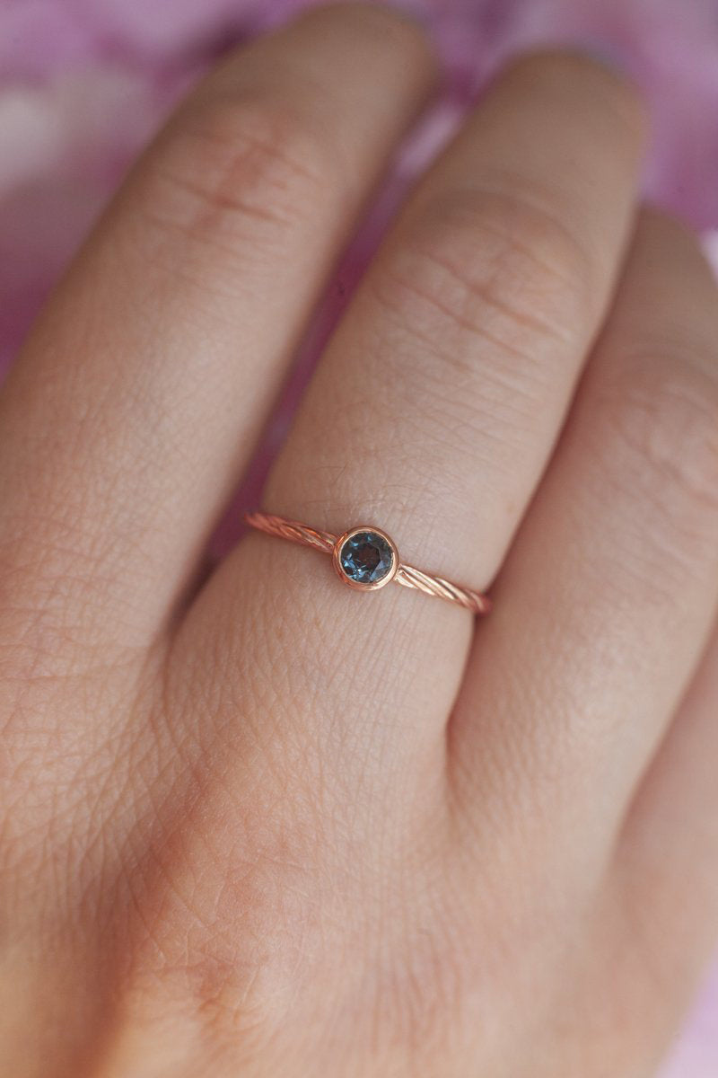 Rope Ring with Solitaire London Blue Topaz