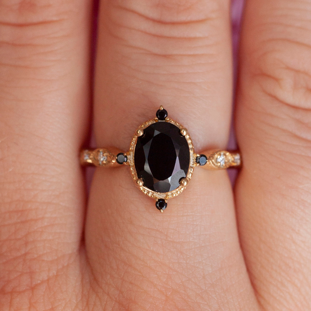 Fauvirame Black Spinel Ellipse Ring Gold