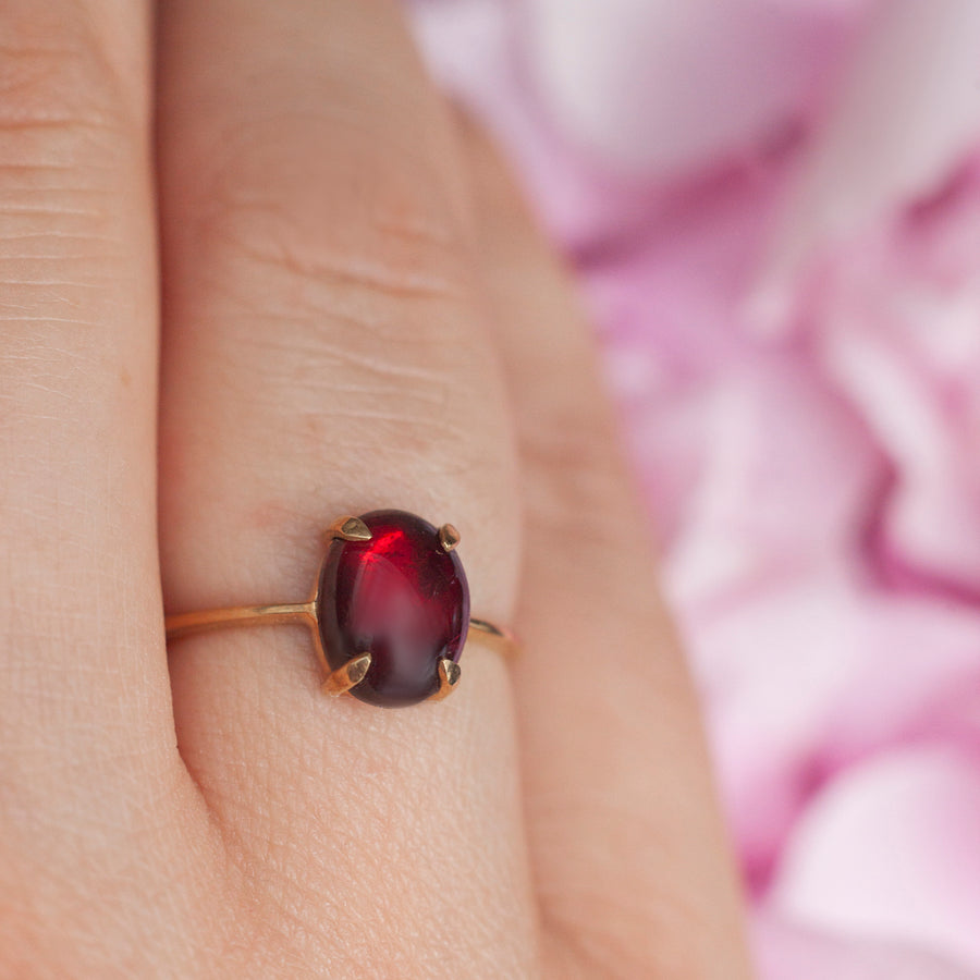 Ronia Oval Cabochon Garnet Solitaire Ring