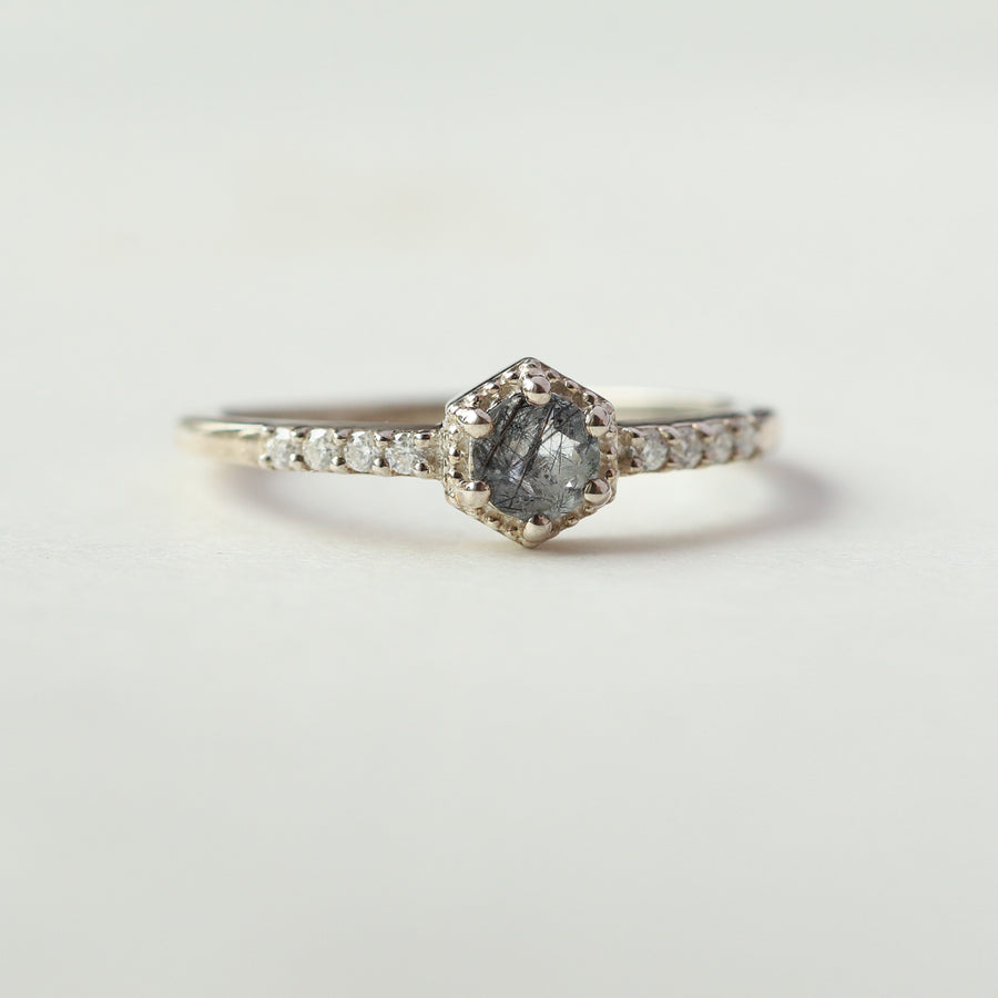 Bella Round Black Rutile Ring with side Moissanite