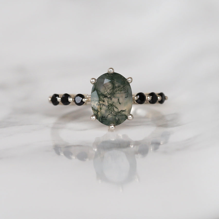 Stella Oval Solitaire Moss Agate Ring with Black Spinel