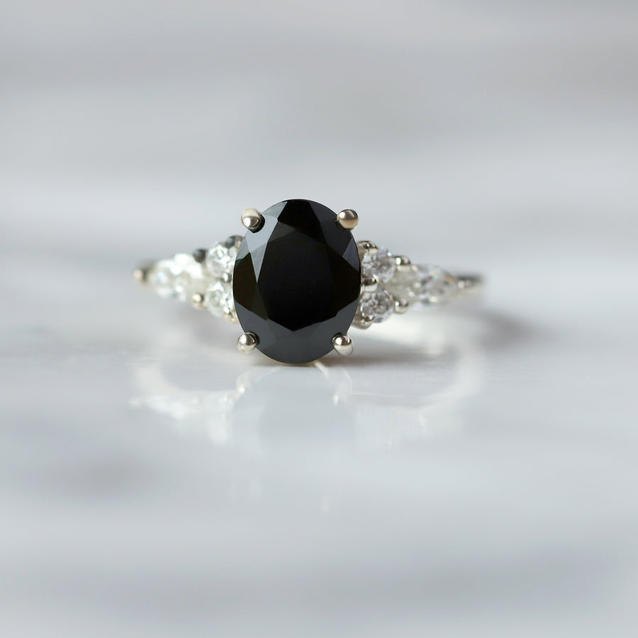 Lauryn Black Spinel Ring with side Moissanite