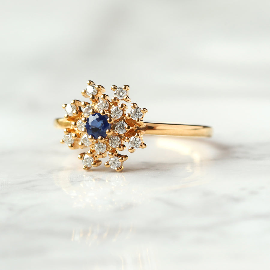 Clare Kyanite Ring with side Moissanite