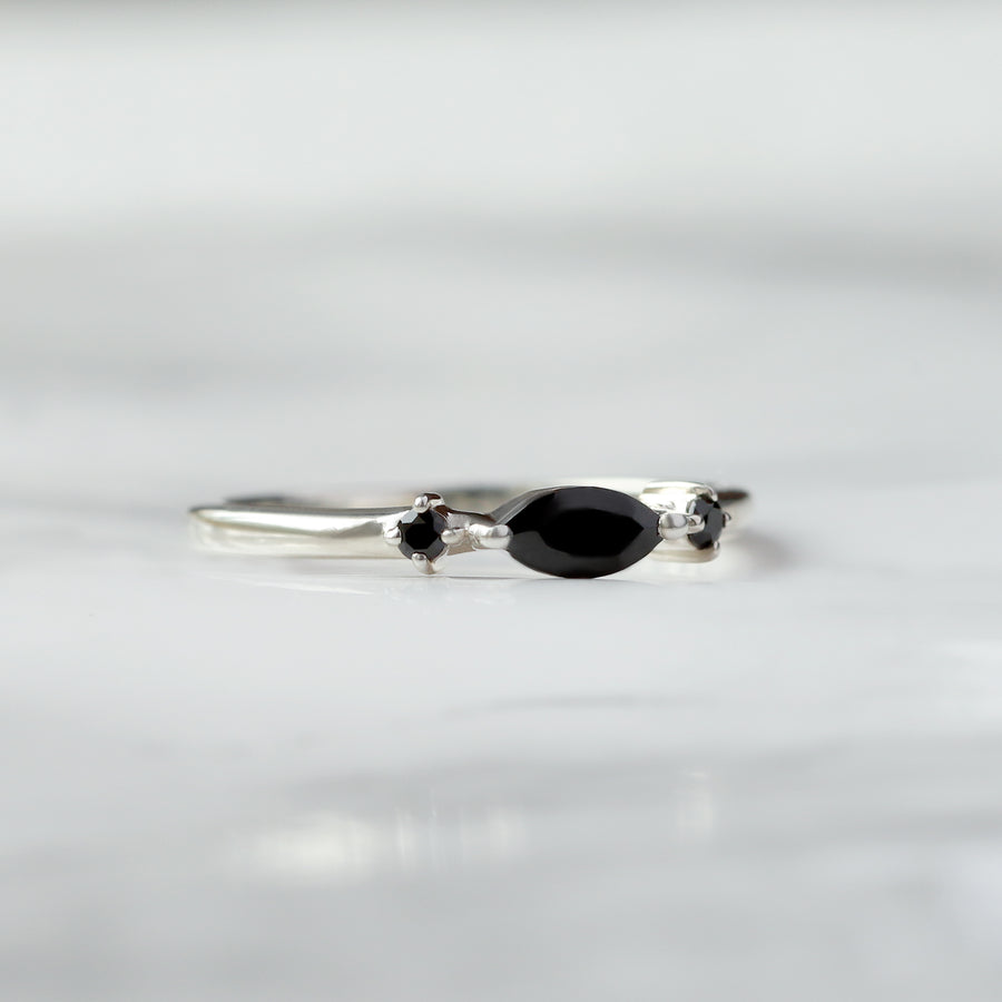 Giotto Black Spinel Ring