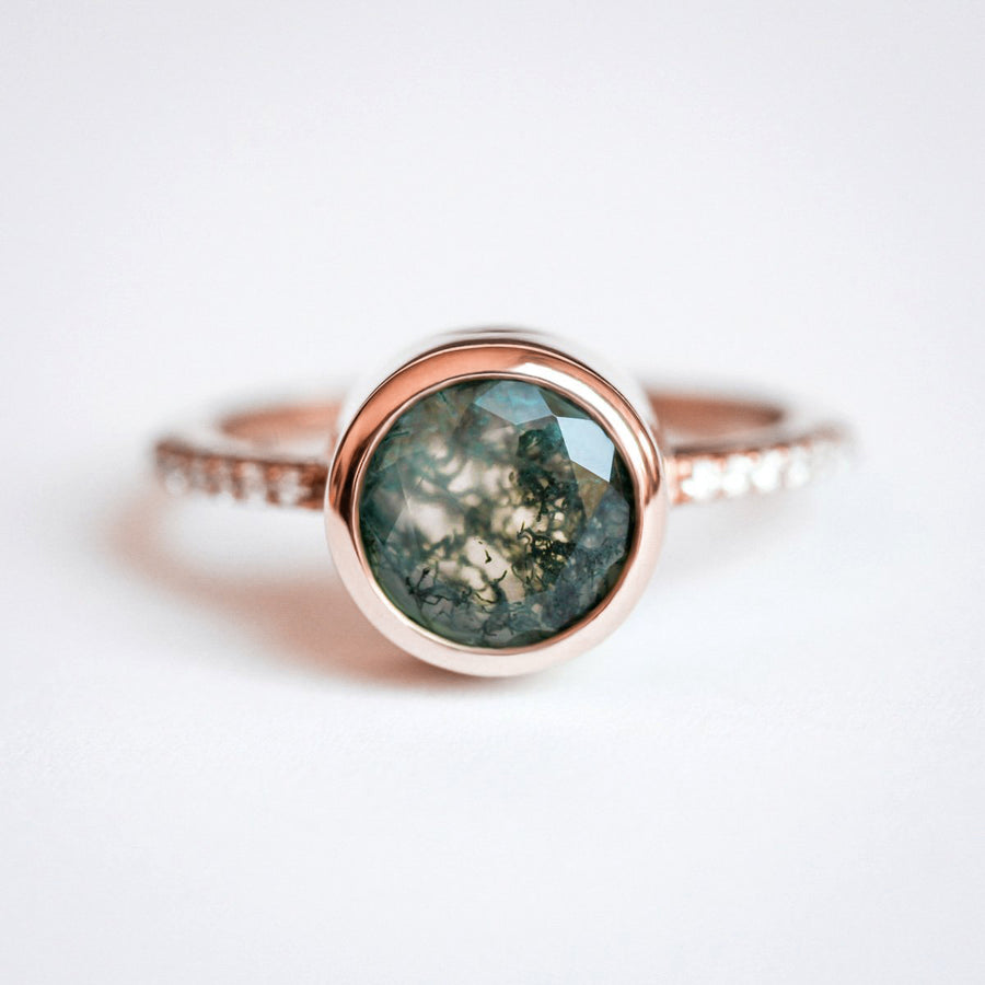 Astrid Moss Agate Ring