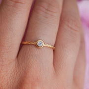 Rope Ring with Solitaire Moissanite