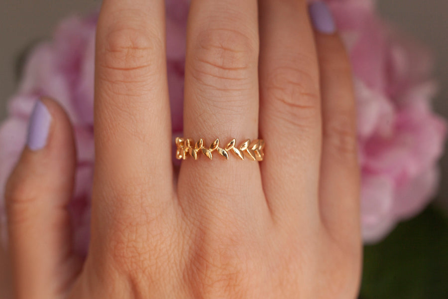 Lilah Leaf Double Band Ring
