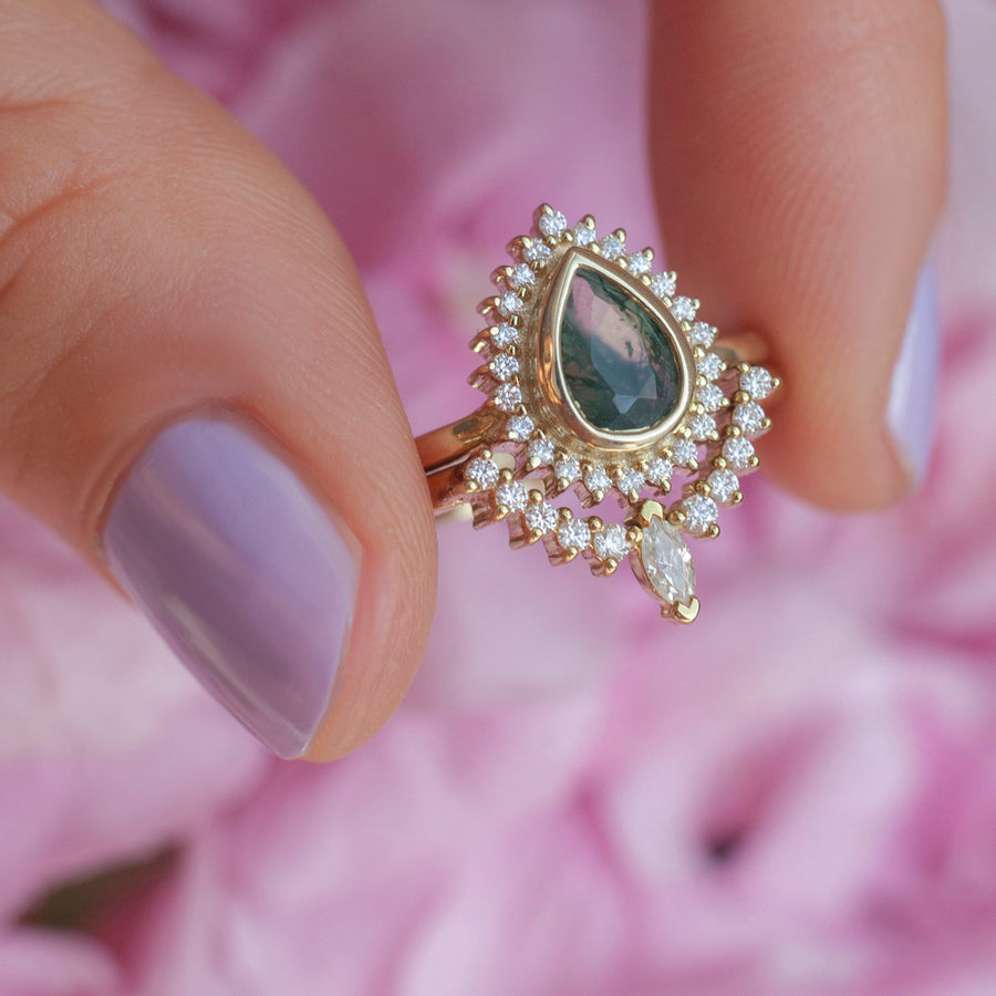 Olympia Pear Moss Agate Ring