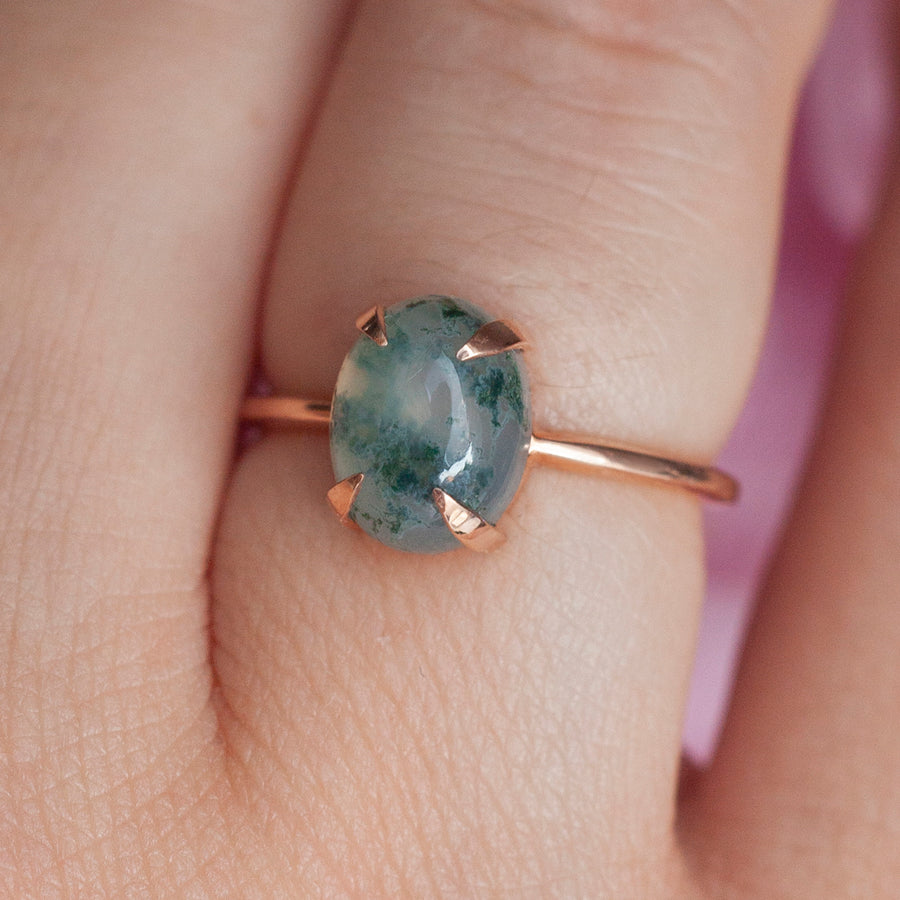 Ronia Oval Cabochon Moss Agate Solitaire Ring