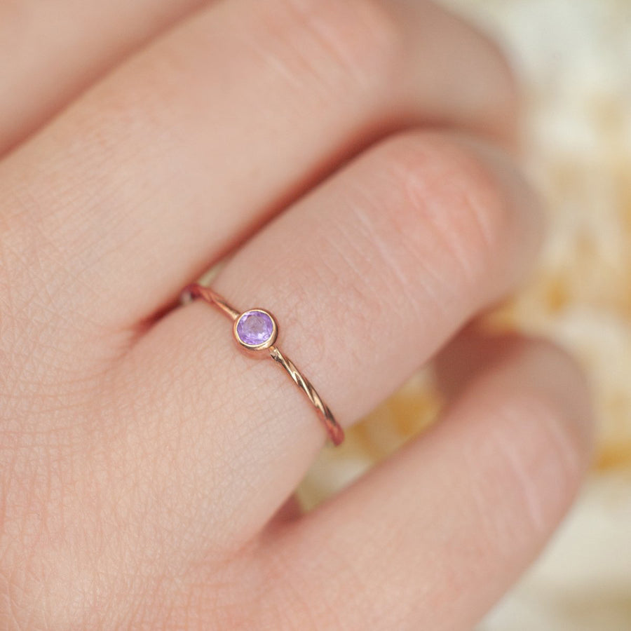 Rope Ring with solitaire Amethyst