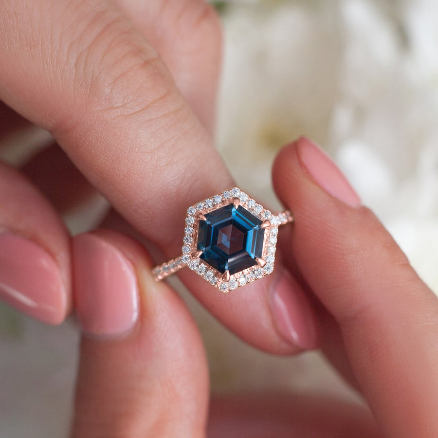 Rose Gold London Blue Topaz Ring Carat (Ctw) London Blue Topaz